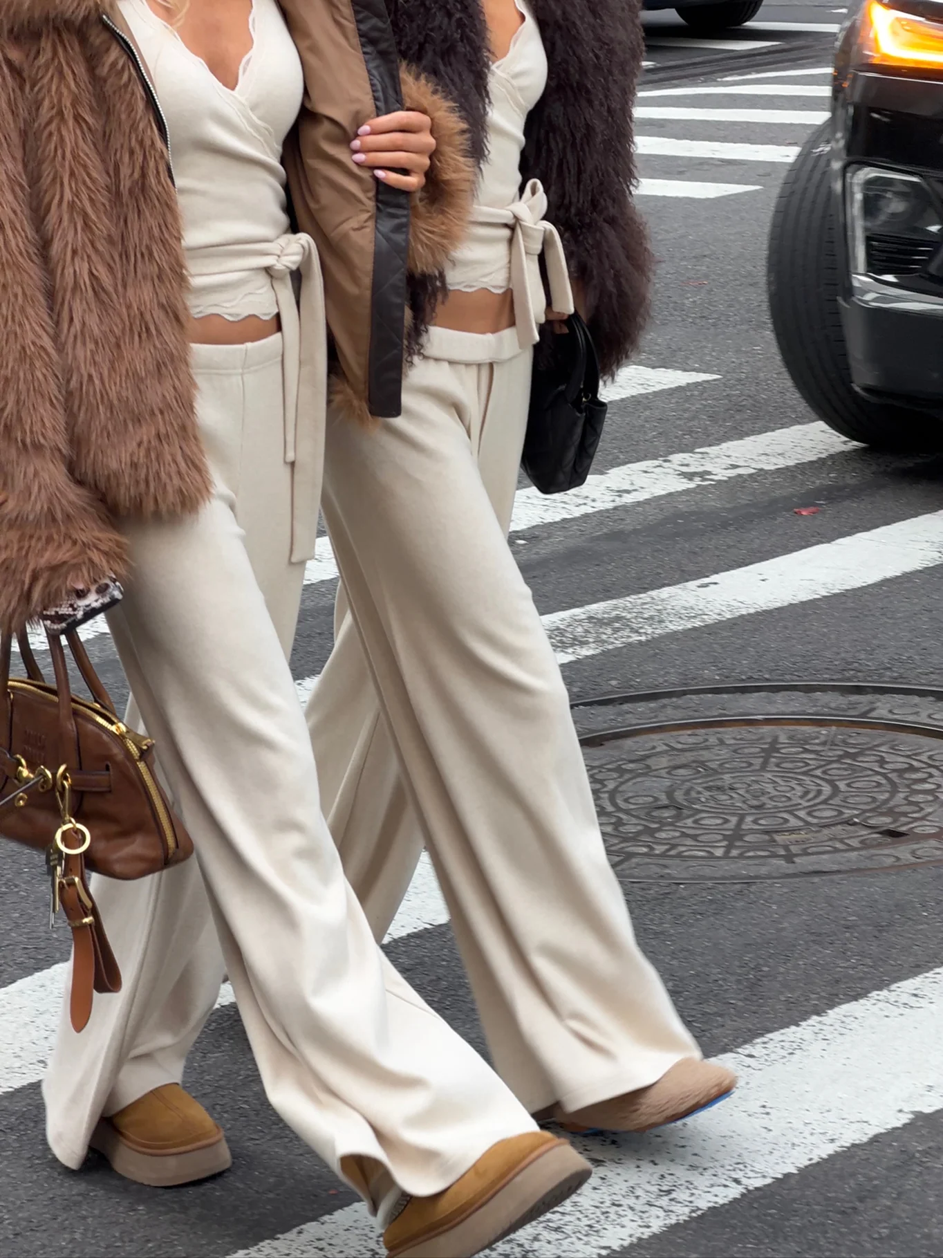 Lounge Pant Vanilla Iced Latte - Image 4