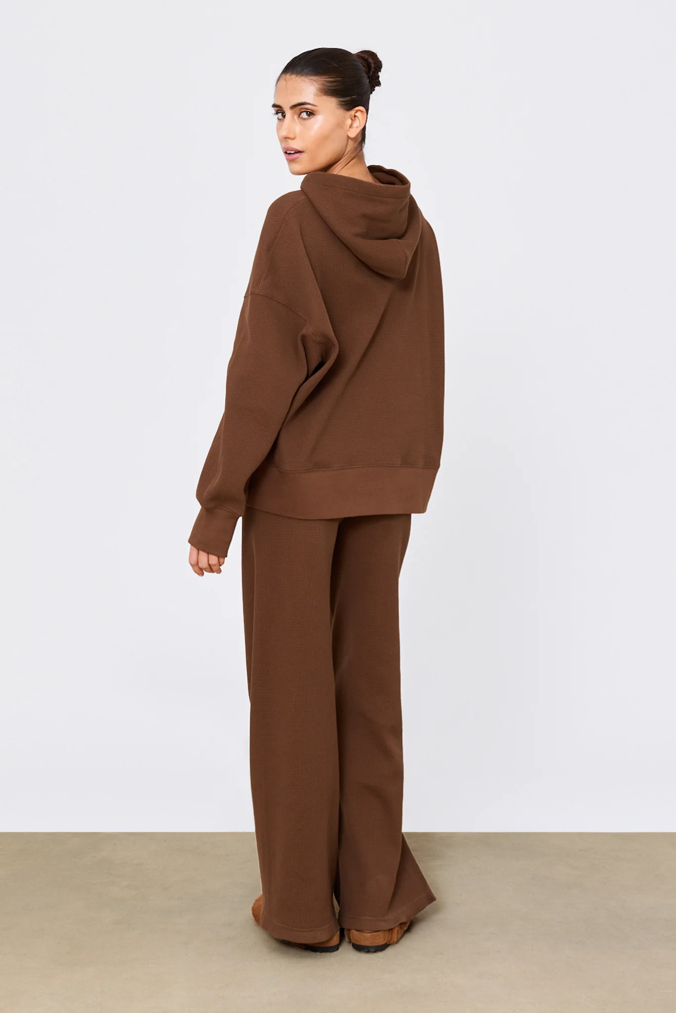 Waffle Pullover Chocolate - Image 3